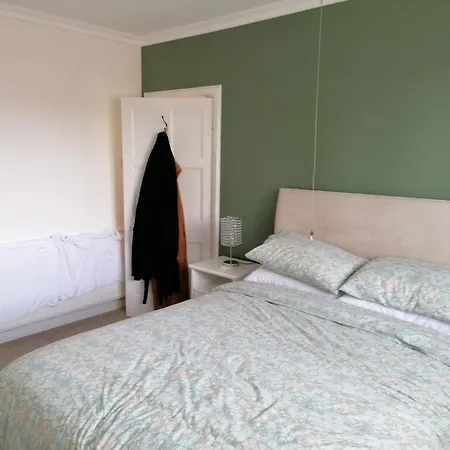 61 Nunnery Lane Semesterbostad York
